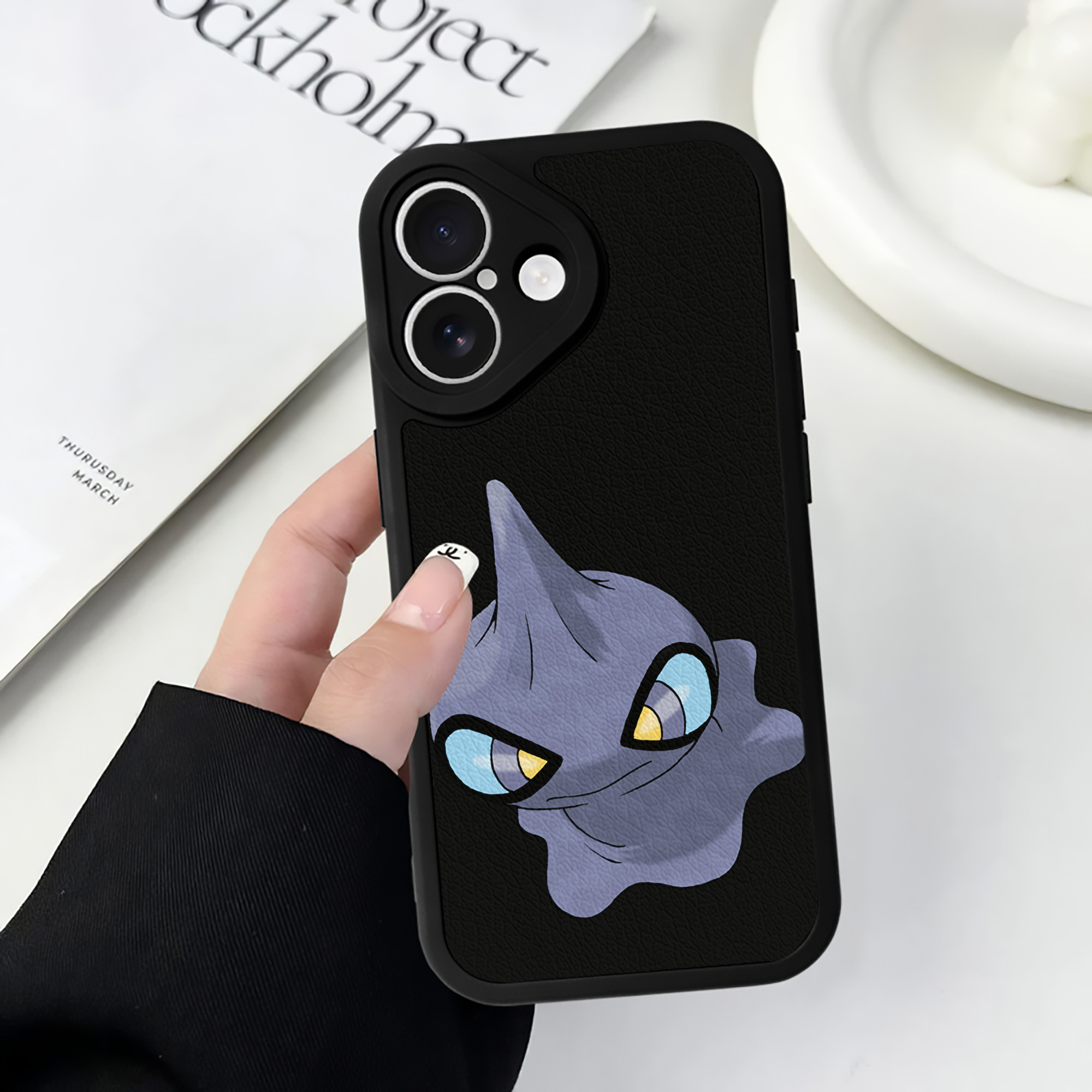（画像用） ポケットモンスター Pokémon 【iPhone 16シリーズ対応】シリコンスマホケース（レザー調） 材質：シリコン